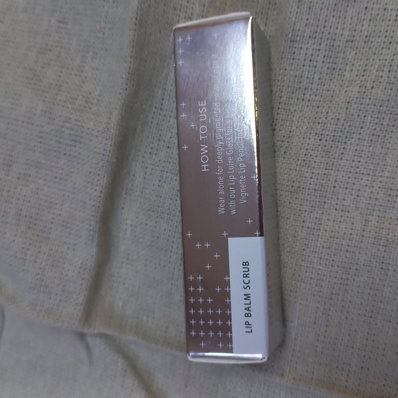 BELLE EN ARGENT Balmy Lip Scrub in Clear NEW IN BOX - Picture 2 of 3